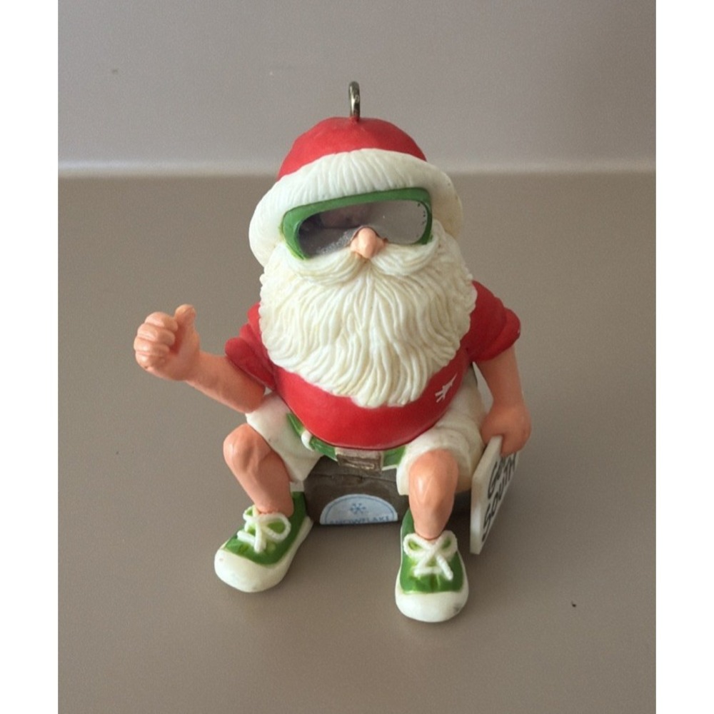 1983 Hallmark GOIN' SOUTH Hitchhiking Vacation Santa Holiday Ornament
